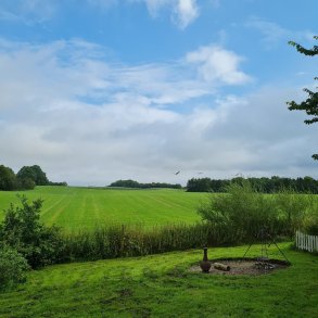 Blid Hatha/Yin Yoga - Mandag kl. 16.30/18.00 - 12. januar - 30. marts 2026 ♥ 